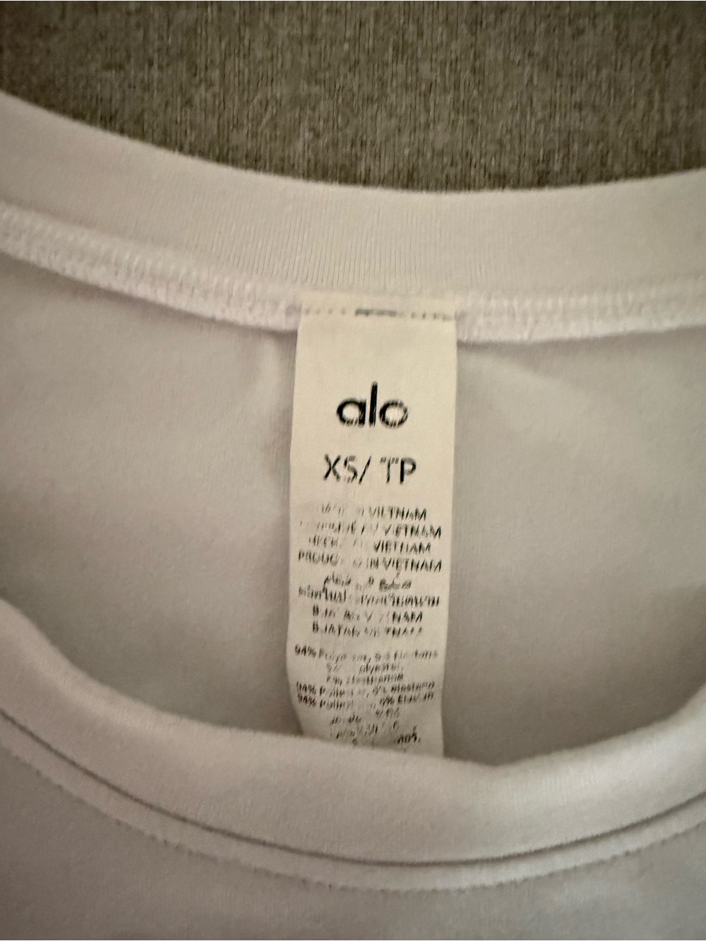 ALO Yoga White Crewneck Sweatshirt Top